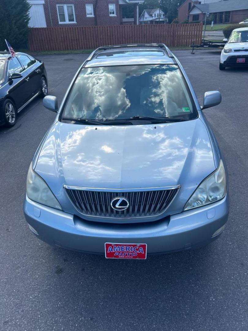 2004 BLUE LEXUS RX 330 (JTJHA31U840) with an 3.3L engine, Automatic transmission, located at 2514 Williamson Rd NE, Roanoke, VA, 24012, (540) 265-7770, 37.294636, -79.936249 - NO CREDIT CHECK FINANCING WITH ONLY $1400 DOWN PAYMENT!!!! Check out our website www.needausedvehicle.com for our No Credit Check/ In House Financing options!! No Credit Check Available!!! In House Financing Available!!! All Clean Title Vehicles (no Salvaged or flooded vehicles ever on our lot)! - Photo#1