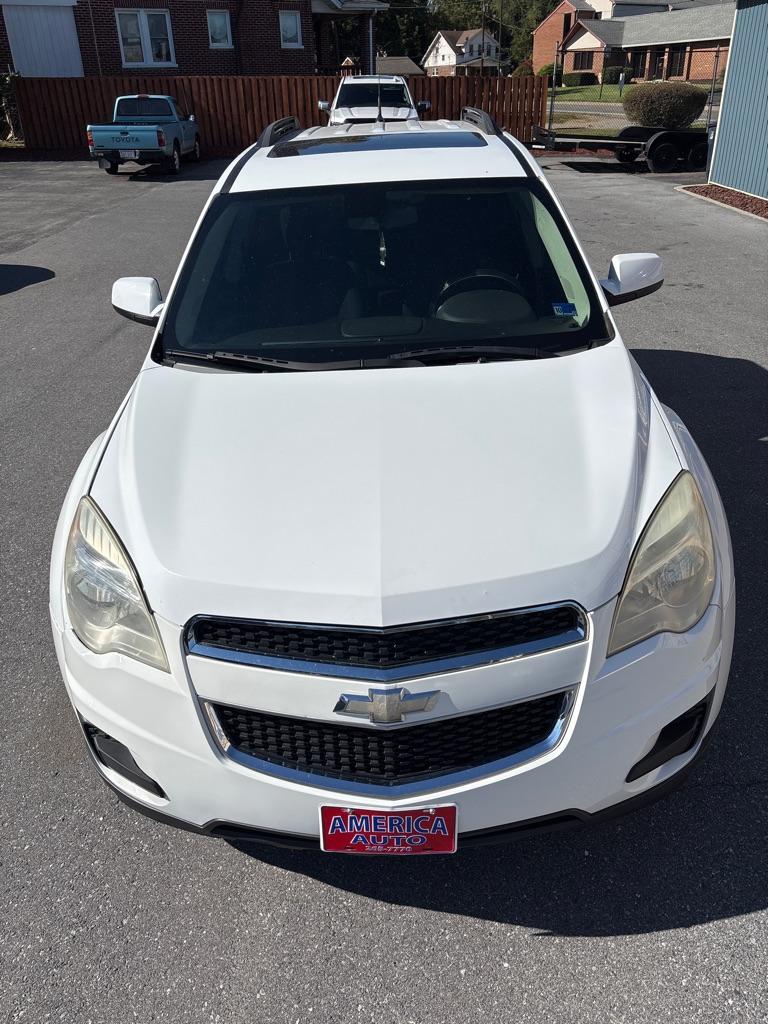 2010 WHITE CHEVROLET EQUINOX LT (2CNFLEEW2A6) with an 2.4L engine, Automatic transmission, located at 2514 Williamson Rd NE, Roanoke, VA, 24012, (540) 265-7770, 37.294636, -79.936249 - NO CREDIT CHECK FINANCING WITH ONLY $1700 DOWN PAYMENT!!!! Check out our website www.needausedvehicle.com for our No Credit Check/ In House Financing options!! No Credit Check Available!!! In House Financing Available!!! All Clean Title Vehicles (no Salvaged or flooded vehicles ever on our lot)!- Photo#1