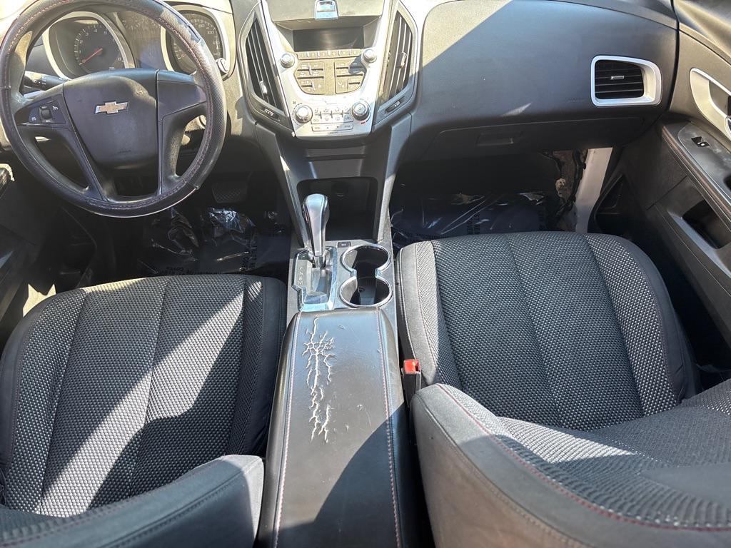 2010 WHITE CHEVROLET EQUINOX LT (2CNFLEEW2A6) with an 2.4L engine, Automatic transmission, located at 2514 Williamson Rd NE, Roanoke, VA, 24012, (540) 265-7770, 37.294636, -79.936249 - NO CREDIT CHECK FINANCING WITH ONLY $1700 DOWN PAYMENT!!!! Check out our website www.needausedvehicle.com for our No Credit Check/ In House Financing options!! No Credit Check Available!!! In House Financing Available!!! All Clean Title Vehicles (no Salvaged or flooded vehicles ever on our lot)!- Photo#7