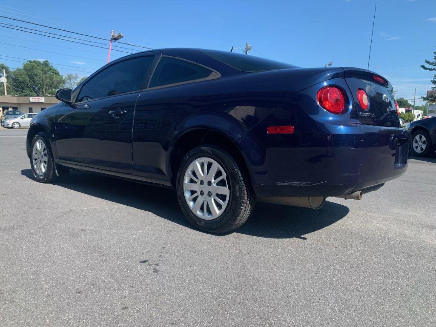 2009 BLUE CHEVROLET COBALT LS (1G1AK18H097) with an 2.2L engine, 4-Speed Manual transmission, located at 2514 Williamson Rd NE, Roanoke, VA, 24012, (540) 265-7770, 37.294636, -79.936249 - Photo#1
