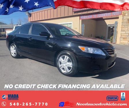 2010 TOYOTA CAMRY 4DR