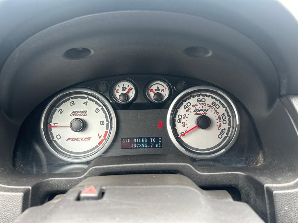 2011 RED FORD FOCUS SE (1FAHP3FN1BW) with an 2.0L engine, Automatic transmission, located at 2514 Williamson Rd NE, Roanoke, VA, 24012, (540) 265-7770, 37.294636, -79.936249 - NO CREDIT CHECK FINANCING WITH ONLY $1050 DOWN PAYMENT!!!! Check out our website www.needausedvehicle.com for our No Credit Check/ In House Financing options!! No Credit Check Available!!! In House Financing Available!!! All Clean Title Vehicles (no Salvaged or flooded vehicles ever on our lot)! - Photo#8