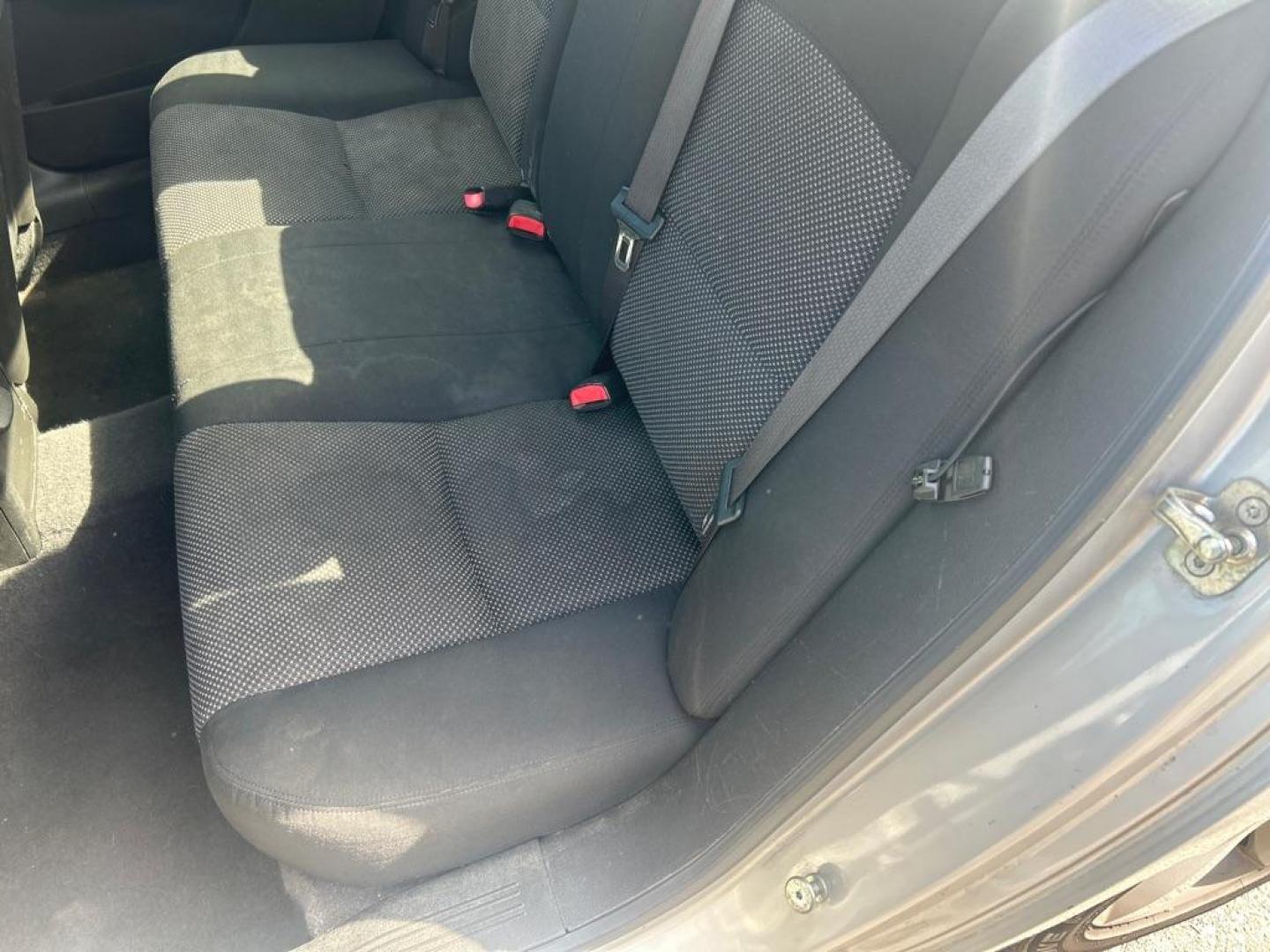 2012 SILVER CHEVROLET MALIBU 1LT (1G1ZC5EU6CF) with an 2.4L engine, Automatic transmission, located at 2514 Williamson Rd NE, Roanoke, VA, 24012, (540) 265-7770, 37.294636, -79.936249 - NO CREDIT CHECK FINANCING WITH ONLY $1200 DOWN PAYMENT!!!! Check out our website www.needausedvehicle.com for our No Credit Check/ In House Financing options!! No Credit Check Available!!! In House Financing Available!!! All Clean Title Vehicles (no Salvaged or flooded vehicles ever on our lot)! - Photo#2
