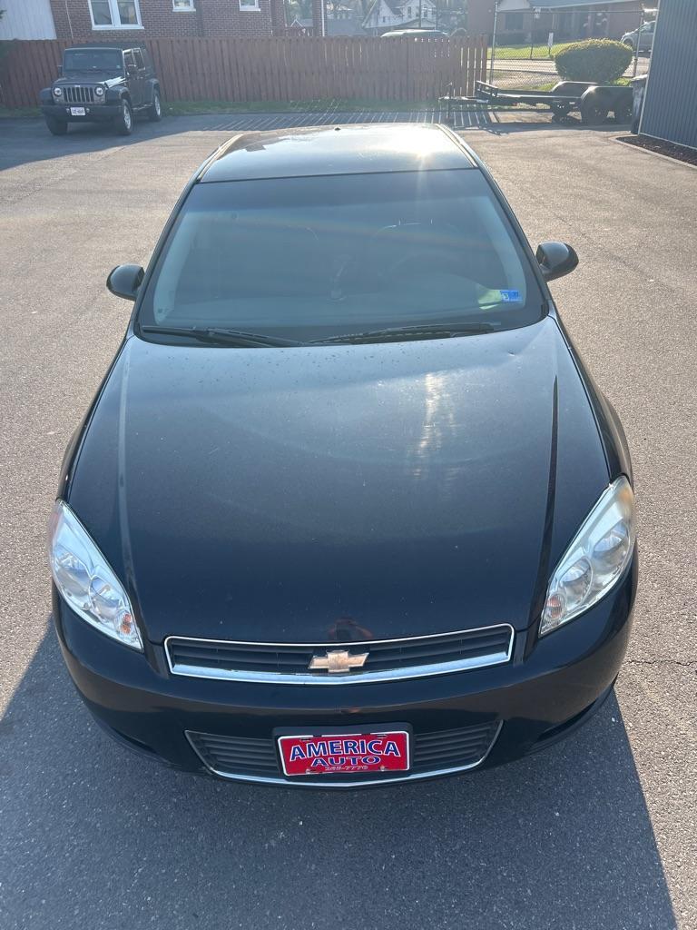 2011 BLACK CHEVROLET IMPALA POLICE (2G1WD5EMXB1) with an 3.9L engine, Automatic transmission, located at 2514 Williamson Rd NE, Roanoke, VA, 24012, (540) 265-7770, 37.294636, -79.936249 - NO CREDIT CHECK FINANCING WITH ONLY $1100 DOWN PAYMENT!!!! Check out our website www.needausedvehicle.com for our No Credit Check/ In House Financing options!! No Credit Check Available!!! In House Financing Available!!! All Clean Title Vehicles (no Salvaged or flooded vehicles ever on our lot)! - Photo#8