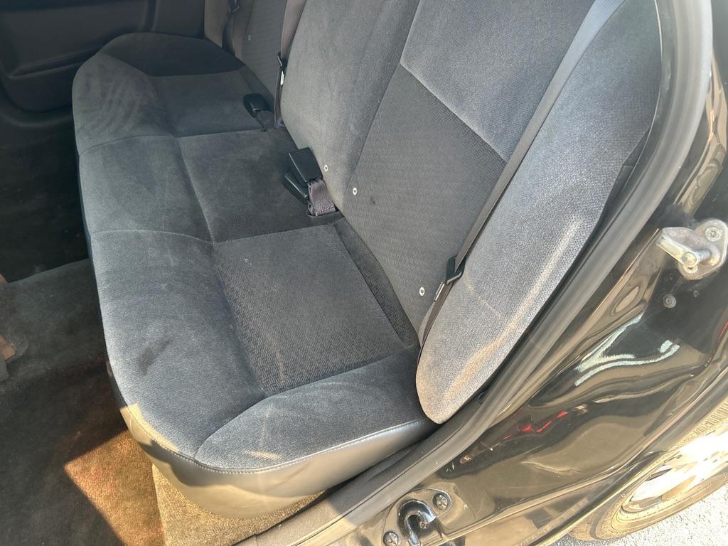 2011 BLACK CHEVROLET IMPALA POLICE (2G1WD5EMXB1) with an 3.9L engine, Automatic transmission, located at 2514 Williamson Rd NE, Roanoke, VA, 24012, (540) 265-7770, 37.294636, -79.936249 - NO CREDIT CHECK FINANCING WITH ONLY $1100 DOWN PAYMENT!!!! Check out our website www.needausedvehicle.com for our No Credit Check/ In House Financing options!! No Credit Check Available!!! In House Financing Available!!! All Clean Title Vehicles (no Salvaged or flooded vehicles ever on our lot)! - Photo#2