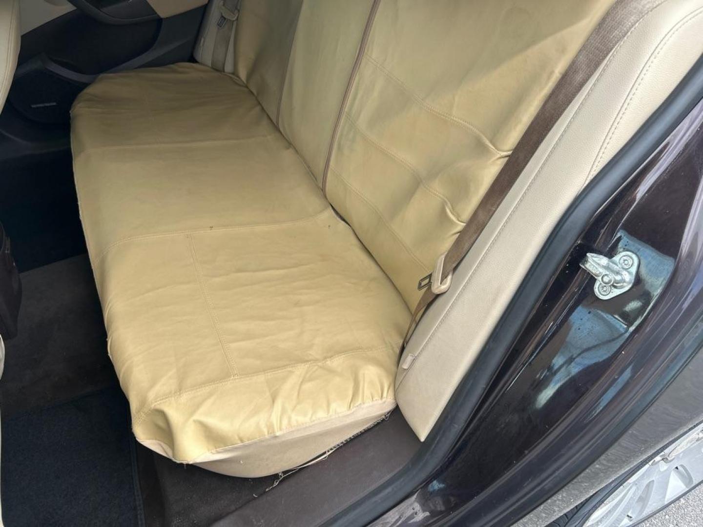 2011 BROWN BUICK REGAL CXL (W04G15GV4B1) with an 2.0L engine, Automatic transmission, located at 2514 Williamson Rd NE, Roanoke, VA, 24012, (540) 265-7770, 37.294636, -79.936249 - NO CREDIT CHECK FINANCING WITH ONLY $1800 DOWN PAYMENT!!!! Check out our website www.needausedvehicle.com for our No Credit Check/ In House Financing options!! No Credit Check Available!!! In House Financing Available!!! All Clean Title Vehicles (no Salvaged or flooded vehicles ever on our lot)! - Photo#4