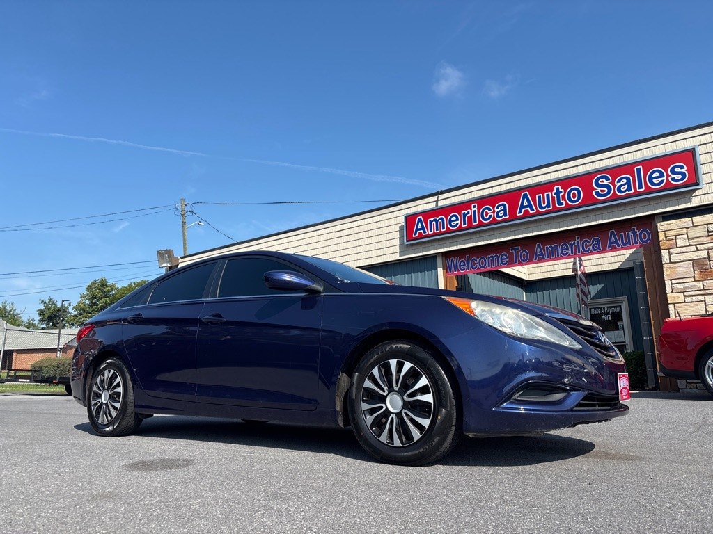 photo of 2013 HYUNDAI SONATA 4DR