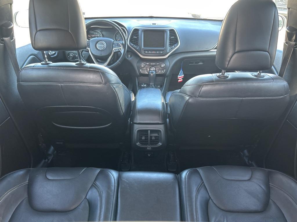 2015 BLACK JEEP CHEROKEE LIMITED (1C4PJMDS9FW) with an 3.2L engine, Automatic transmission, located at 2514 Williamson Rd NE, Roanoke, VA, 24012, (540) 265-7770, 37.294636, -79.936249 - NO CREDIT CHECK FINANCING WITH ONLY $2800 DOWN PAYMENT!!!! Check out our website www.needausedvehicle.com for our No Credit Check/ In House Financing options!! No Credit Check Available!!! In House Financing Available!!! All Clean Title Vehicles (no Salvaged or flooded vehicles ever on our lot)! - Photo#2