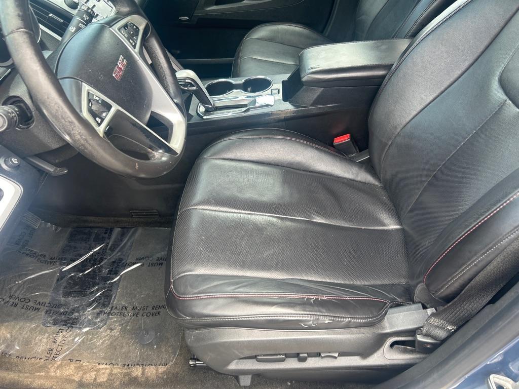 2012 BLUE GMC TERRAIN SLT (2GKFLVE55C6) with an 3.0L engine, Automatic transmission, located at 2514 Williamson Rd NE, Roanoke, VA, 24012, (540) 265-7770, 37.294636, -79.936249 - NO CREDIT CHECK FINANCING WITH ONLY $2300 DOWN PAYMENT!!!! Check out our website www.needausedvehicle.com for our No Credit Check/ In House Financing options!! No Credit Check Available!!! In House Financing Available!!! All Clean Title Vehicles (no Salvaged or flooded vehicles ever on our lot)! - Photo#6