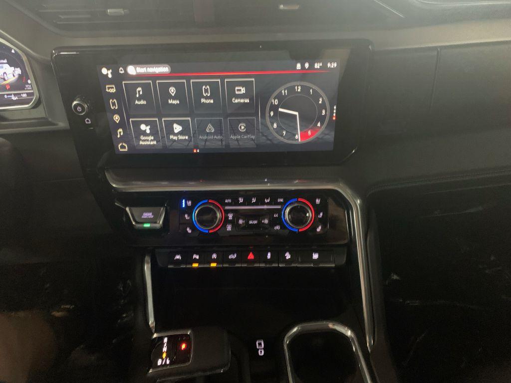 2023 WHITE GMC SIERRA 1500 DENALI (1GTUUGEL3PZ) with an 6.2L engine, Automatic transmission, located at 2514 Williamson Rd NE, Roanoke, VA, 24012, (540) 265-7770, 37.294636, -79.936249 - ********* CASH ONLY PRICE OF $68,000 (NOT INCLUDING SALES TAX, TAGS, TITLING, AND PROCESSING FEE)******** ******** VEHICLE SHOWN BY APPOINTMENT ONLY ********** This 2023 Sierra Denali 6.2L is still in new condition.- Photo#8