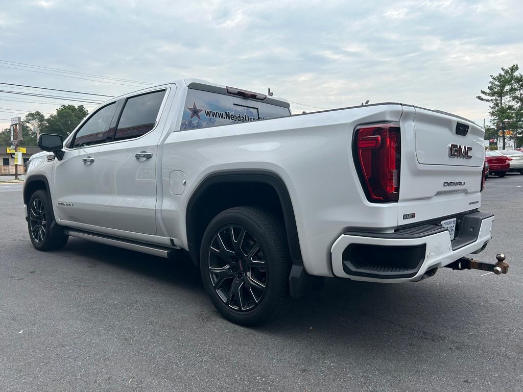 2023 WHITE GMC SIERRA 1500 DENALI (1GTUUGEL3PZ) with an 6.2L engine, Automatic transmission, located at 2514 Williamson Rd NE, Roanoke, VA, 24012, (540) 265-7770, 37.294636, -79.936249 - ********* CASH ONLY PRICE OF $68,000 (NOT INCLUDING SALES TAX, TAGS, TITLING, AND PROCESSING FEE)******** ******** VEHICLE SHOWN BY APPOINTMENT ONLY ********** This 2023 Sierra Denali 6.2L is still in new condition.- Photo#1