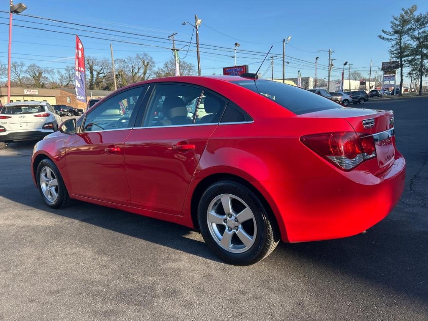 2015 RED CHEVROLET CRUZE LT (1G1PC5SB8F7) with an 1.4L engine, Automatic transmission, located at 2514 Williamson Rd NE, Roanoke, VA, 24012, (540) 265-7770, 37.294636, -79.936249 - NO CREDIT CHECK FINANCING WITH ONLY $2500 DOWN PAYMENT!!!! Check out our website www.needausedvehicle.com for our No Credit Check/ In House Financing options!! No Credit Check Available!!! In House Financing Available!!! All Clean Title Vehicles (no Salvaged or flooded vehicles ever on our lot)! - Photo#2