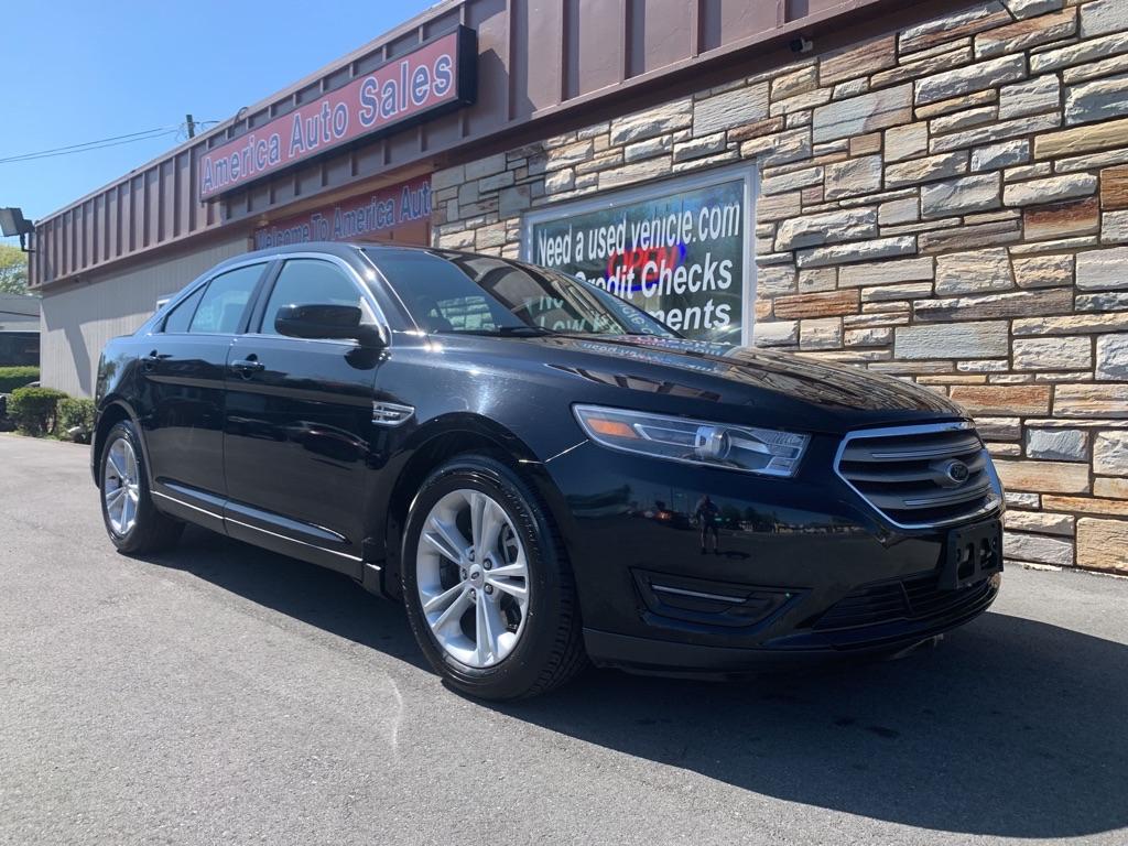 photo of 2017 FORD TAURUS 4DR