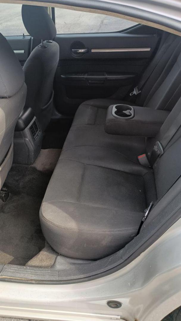 2010 SILVER DODGE CHARGER SXT (2B3CA3CV8AH) with an 3.5L engine, Automatic transmission, located at 2514 Williamson Rd NE, Roanoke, VA, 24012, (540) 265-7770, 37.294636, -79.936249 - NO CREDIT CHECK FINANCING WITH ONLY $1700 DOWN PAYMENT!!!! Check out our website www.needausedvehicle.com for our No Credit Check/ In House Financing options!! No Credit Check Available!!! In House Financing Available!!! All Clean Title Vehicles (no Salvaged or flooded vehicles ever on our lot)! - Photo#3