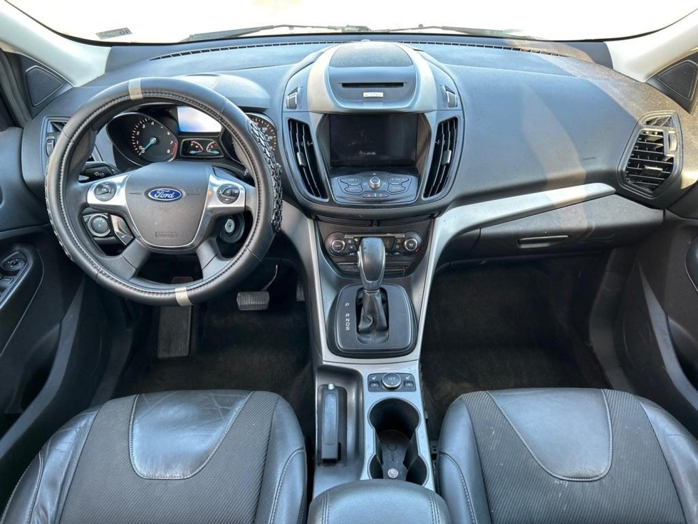 2016 SILVER FORD ESCAPE SE (1FMCU9GX4GU) with an 1.6L engine, Automatic transmission, located at 2514 Williamson Rd NE, Roanoke, VA, 24012, (540) 265-7770, 37.294636, -79.936249 - NO CREDIT CHECK FINANCING WITH ONLY $2700 DOWN PAYMENT!!!! Check out our website www.needausedvehicle.com for our No Credit Check/ In House Financing options!! No Credit Check Available!!! In House Financing Available!!! All Clean Title Vehicles (no Salvaged or flooded vehicles ever on our lot)! - Photo#4