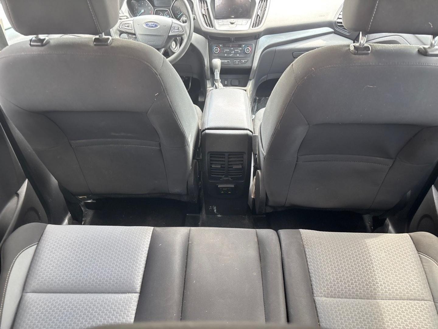 2017 WHITE FORD ESCAPE SE (1FMCU9GD4HU) with an 1.5L engine, Automatic transmission, located at 2514 Williamson Rd NE, Roanoke, VA, 24012, (540) 265-7770, 37.294636, -79.936249 - NO CREDIT CHECK FINANCING WITH ONLY $1900 DOWN PAYMENT!!!! Check out our website www.needausedvehicle.com for our No Credit Check/ In House Financing options!! No Credit Check Available!!! In House Financing Available!!! All Clean Title Vehicles (no Salvaged or flooded vehicles ever on our lot)!- Photo#5