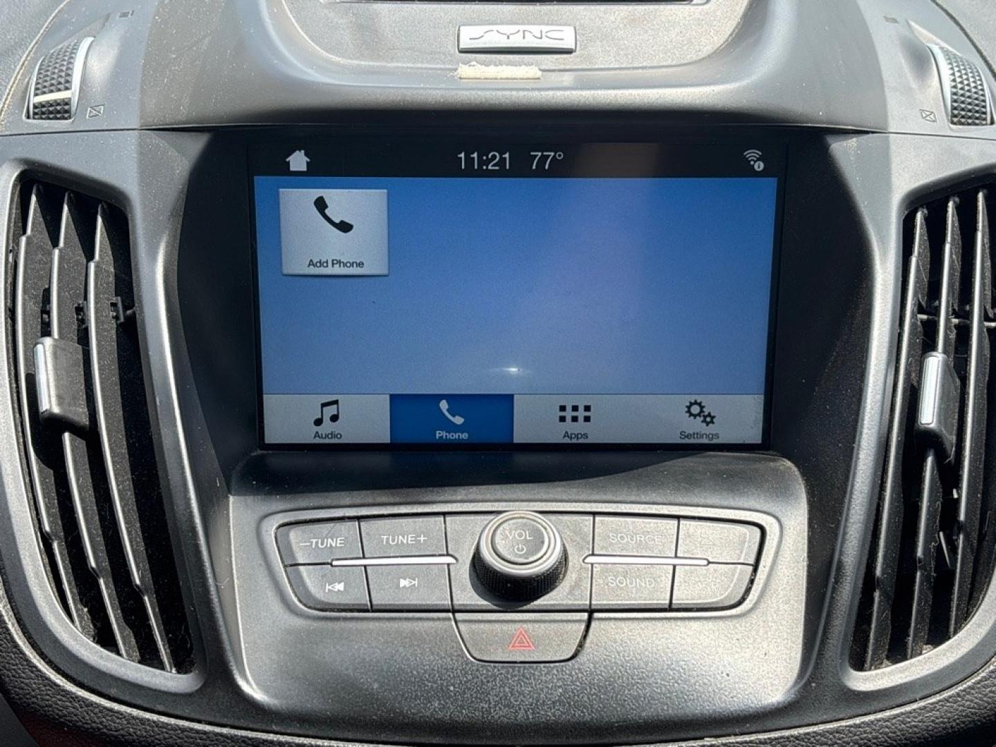 2017 WHITE FORD ESCAPE SE (1FMCU9GD4HU) with an 1.5L engine, Automatic transmission, located at 2514 Williamson Rd NE, Roanoke, VA, 24012, (540) 265-7770, 37.294636, -79.936249 - NO CREDIT CHECK FINANCING WITH ONLY $1900 DOWN PAYMENT!!!! Check out our website www.needausedvehicle.com for our No Credit Check/ In House Financing options!! No Credit Check Available!!! In House Financing Available!!! All Clean Title Vehicles (no Salvaged or flooded vehicles ever on our lot)!- Photo#13