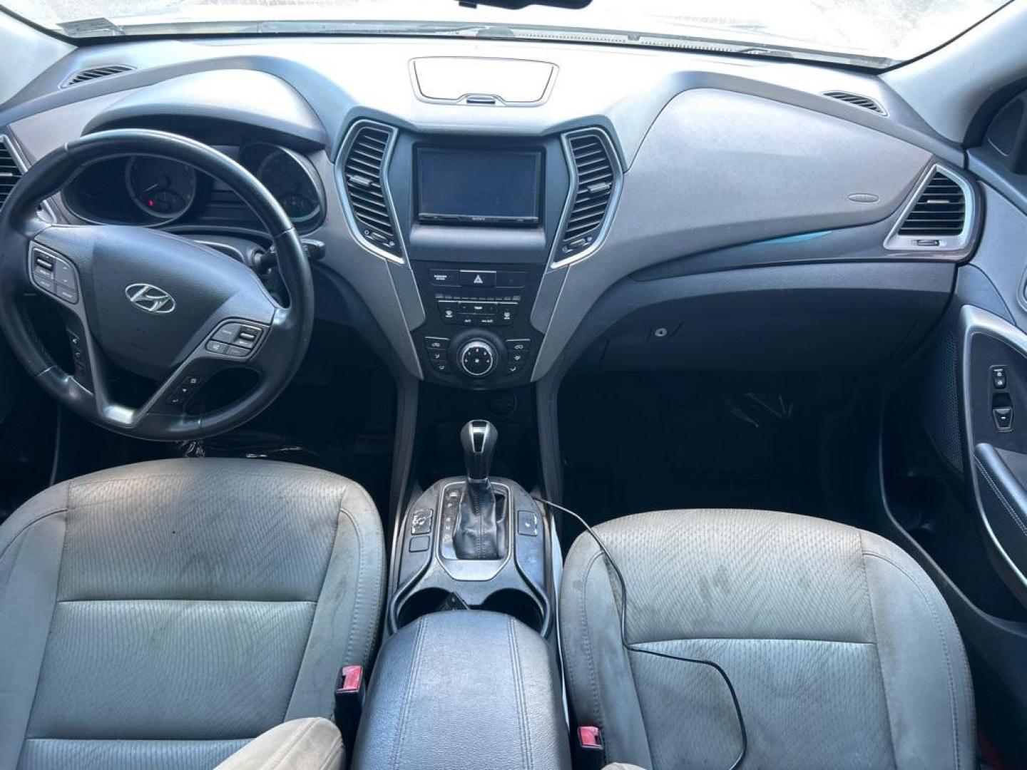 2013 SILVER HYUNDAI SANTA FE SPORT (5XYZUDLB0DG) with an 2.4L engine, Automatic transmission, located at 2514 Williamson Rd NE, Roanoke, VA, 24012, (540) 265-7770, 37.294636, -79.936249 - NO CREDIT CHECK FINANCING WITH ONLY $2300 DOWN PAYMENT!!!! Check out our website www.needausedvehicle.com for our No Credit Check/ In House Financing options!! No Credit Check Available!!! In House Financing Available!!! All Clean Title Vehicles (no Salvaged or flooded vehicles ever on our lot)! - Photo#5
