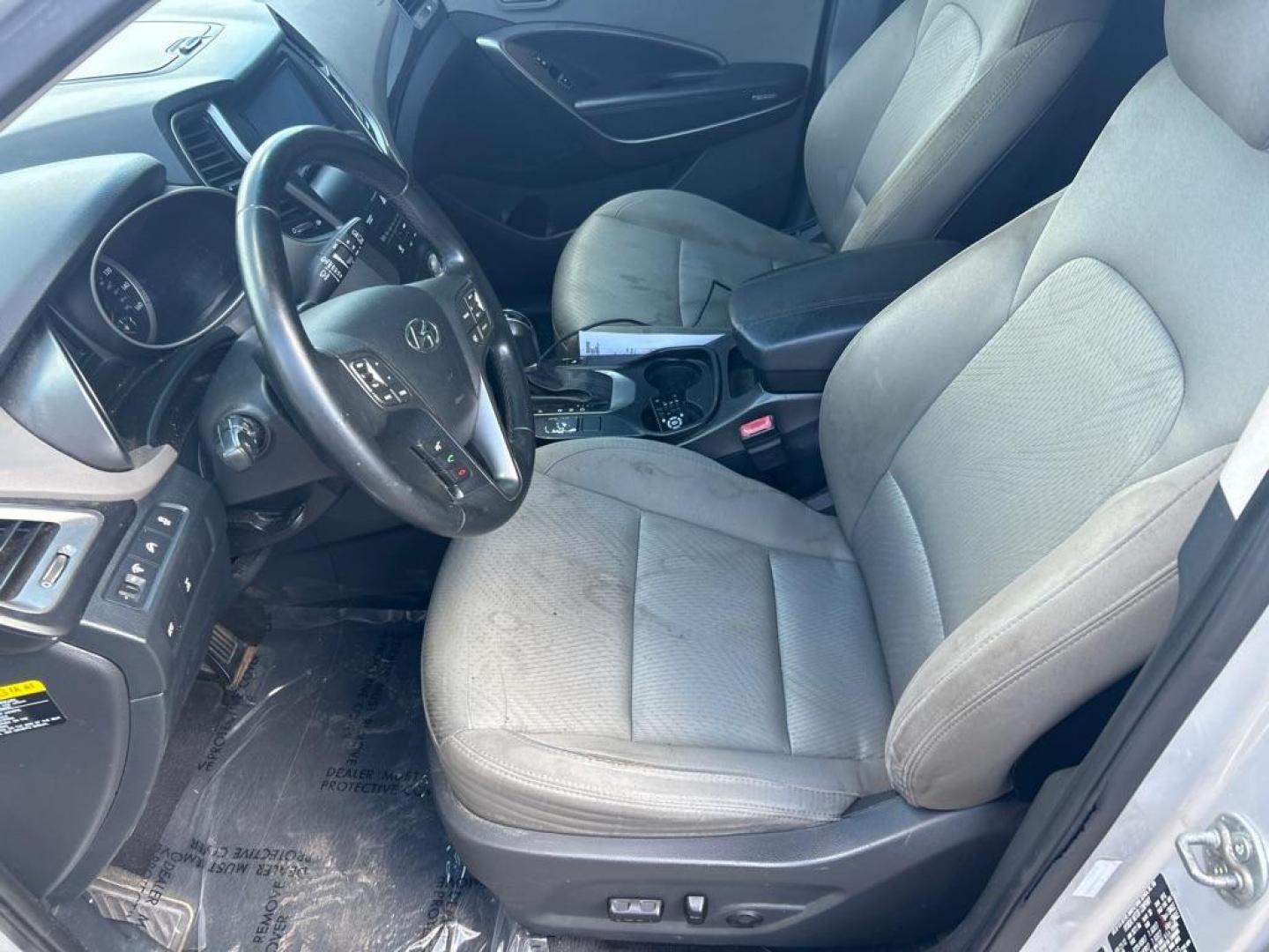 2013 SILVER HYUNDAI SANTA FE SPORT (5XYZUDLB0DG) with an 2.4L engine, Automatic transmission, located at 2514 Williamson Rd NE, Roanoke, VA, 24012, (540) 265-7770, 37.294636, -79.936249 - NO CREDIT CHECK FINANCING WITH ONLY $2300 DOWN PAYMENT!!!! Check out our website www.needausedvehicle.com for our No Credit Check/ In House Financing options!! No Credit Check Available!!! In House Financing Available!!! All Clean Title Vehicles (no Salvaged or flooded vehicles ever on our lot)! - Photo#6
