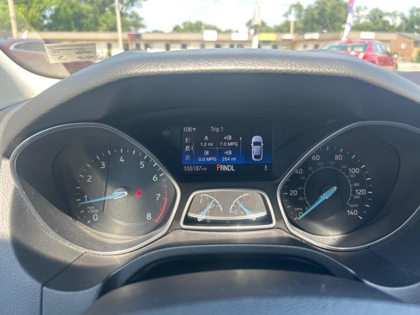 2016 WHITE FORD FOCUS SE (1FADP3F21GL) with an 2.0L engine, Automatic transmission, located at 2514 Williamson Rd NE, Roanoke, VA, 24012, (540) 265-7770, 37.294636, -79.936249 - NO CREDIT CHECK FINANCING WITH ONLY $2200 DOWN PAYMENT!!!! Check out our website www.needausedvehicle.com for our No Credit Check/ In House Financing options!! No Credit Check Available!!! In House Financing Available!!! All Clean Title Vehicles (no Salvaged or flooded vehicles ever on our lot)! - Photo#6