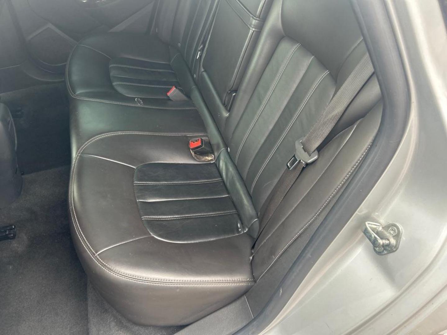 2015 SILVER BUICK VERANO (1G4PS5SKXF4) with an 2.4L engine, Automatic transmission, located at 2514 Williamson Rd NE, Roanoke, VA, 24012, (540) 265-7770, 37.294636, -79.936249 - Photo#4