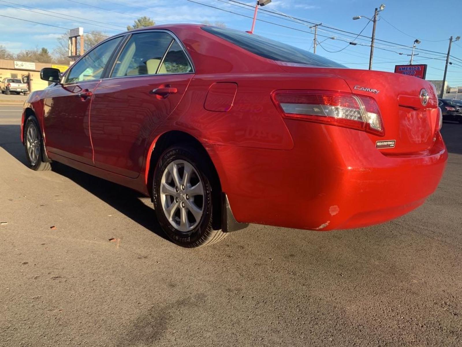 2011 RED TOYOTA CAMRY BASE (4T1BF3EK1BU) with an 2.5L engine, Automatic transmission, located at 2514 Williamson Rd NE, Roanoke, VA, 24012, (540) 265-7770, 37.294636, -79.936249 - Photo #1