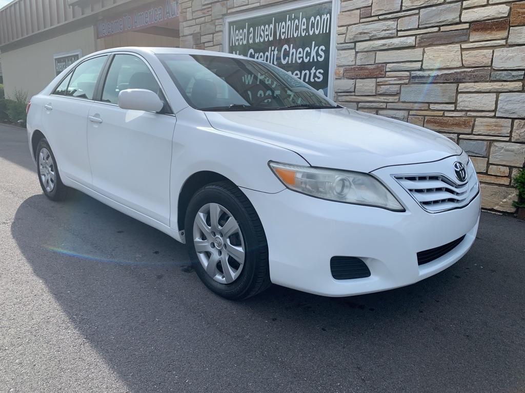 photo of 2010 TOYOTA CAMRY 4DR