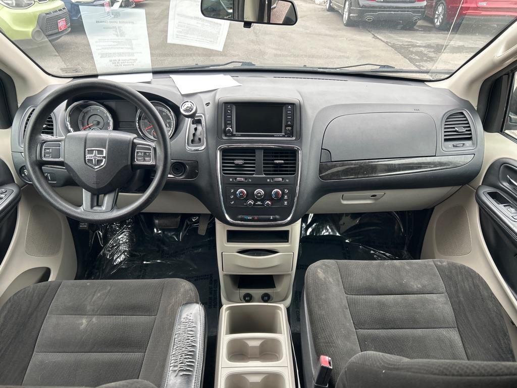 2015 GRAY DODGE GRAND CARAVAN SE (2C4RDGBG5FR) with an 3.6L engine, Automatic transmission, located at 2514 Williamson Rd NE, Roanoke, VA, 24012, (540) 265-7770, 37.294636, -79.936249 - NO CREDIT CHECK FINANCING WITH ONLY $2300 DOWN PAYMENT!!!! Check out our website www.needausedvehicle.com for our No Credit Check/ In House Financing options!! No Credit Check Available!!! In House Financing Available!!! All Clean Title Vehicles (no Salvaged or flooded vehicles ever on our lot)! - Photo#7