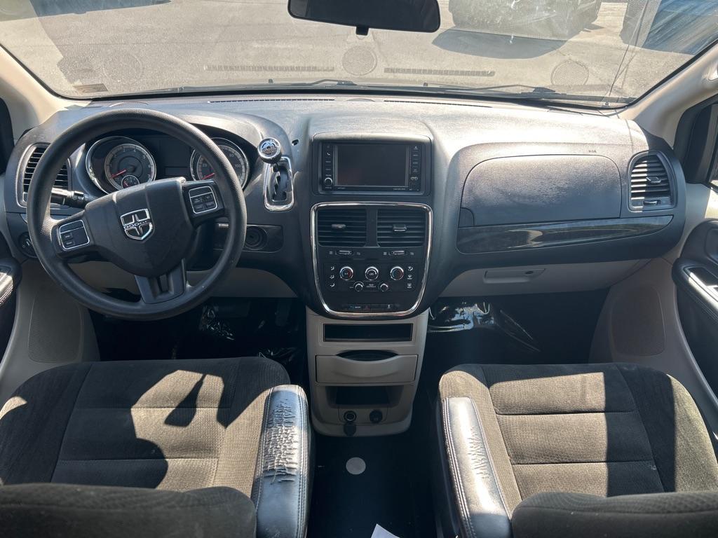 2015 GRAY DODGE GRAND CARAVAN SE (2C4RDGBG5FR) with an 3.6L engine, Automatic transmission, located at 2514 Williamson Rd NE, Roanoke, VA, 24012, (540) 265-7770, 37.294636, -79.936249 - NO CREDIT CHECK FINANCING WITH ONLY $2300 DOWN PAYMENT!!!! Check out our website www.needausedvehicle.com for our No Credit Check/ In House Financing options!! No Credit Check Available!!! In House Financing Available!!! All Clean Title Vehicles (no Salvaged or flooded vehicles ever on our lot)! - Photo#6