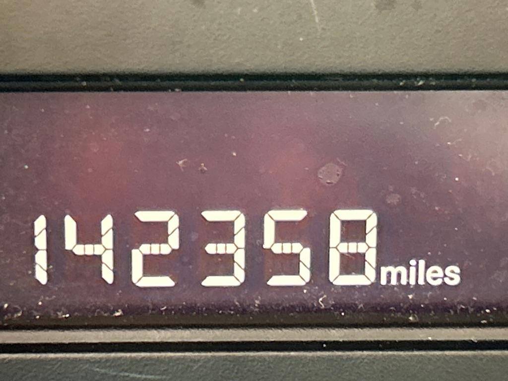 2015 GRAY DODGE GRAND CARAVAN SE (2C4RDGBG5FR) with an 3.6L engine, Automatic transmission, located at 2514 Williamson Rd NE, Roanoke, VA, 24012, (540) 265-7770, 37.294636, -79.936249 - NO CREDIT CHECK FINANCING WITH ONLY $2300 DOWN PAYMENT!!!! Check out our website www.needausedvehicle.com for our No Credit Check/ In House Financing options!! No Credit Check Available!!! In House Financing Available!!! All Clean Title Vehicles (no Salvaged or flooded vehicles ever on our lot)! - Photo#12