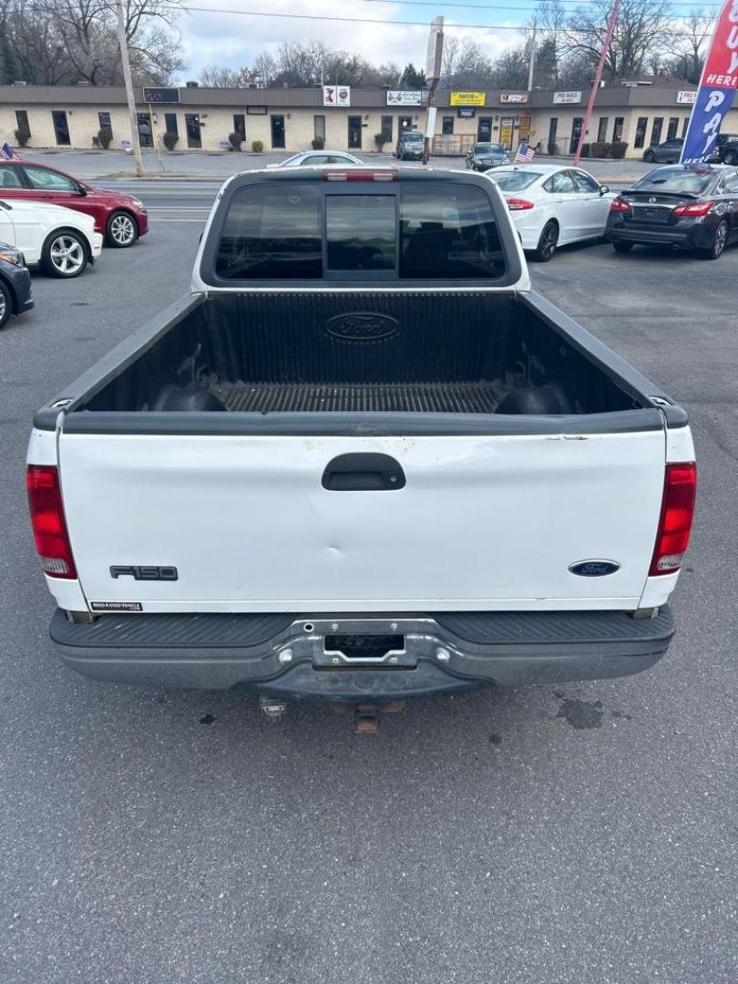 1999 WHITE FORD F150 Lariat (1FTRX17L6XK) with an 5.4L engine, Automatic transmission, located at 2514 Williamson Rd NE, Roanoke, VA, 24012, (540) 265-7770, 37.294636, -79.936249 - NO CREDIT CHECK FINANCING WITH ONLY $1300 DOWN PAYMENT!!!! Check out our website www.needausedvehicle.com for our No Credit Check/ In House Financing options!! No Credit Check Available!!! In House Financing Available!!! All Clean Title Vehicles (no Salvaged or flooded vehicles ever on our lot)! - Photo#3
