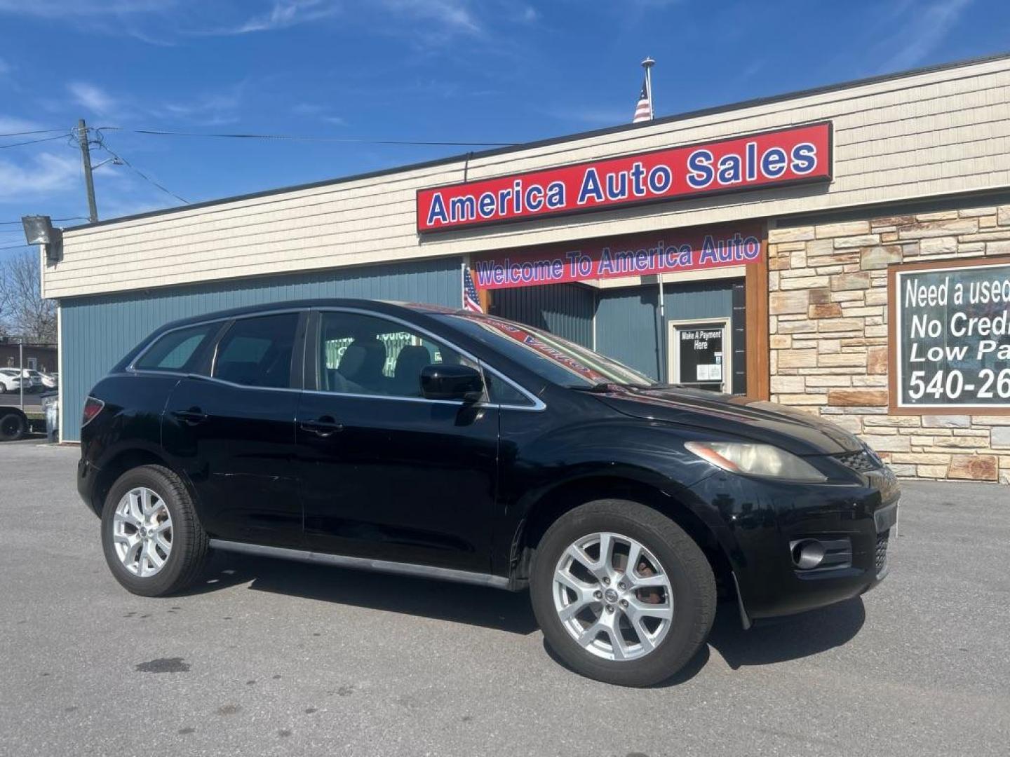 2010 BLACK MAZDA CX-7 (JM3ER2WM1A0) with an 2.5L engine, Automatic transmission, located at 2514 Williamson Rd NE, Roanoke, VA, 24012, (540) 265-7770, 37.294636, -79.936249 - NO CREDIT CHECK FINANCING WITH ONLY $1800.00 DOWN PAYMENT!!!! Check out our website www.needausedvehicle.com for our No Credit Check/ In House Financing options!! No Credit Check Available!!! In House Financing Available!!! All Clean Title Vehicles (no Salvaged or flooded vehicles ever on our lo - Photo#0
