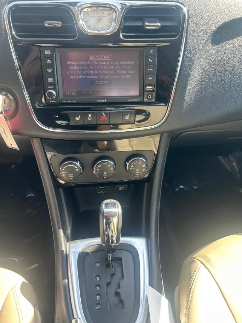 2012 BLACK CHRYSLER 200 LIMITED (1C3CCBCG6CN) with an 3.6L engine, Automatic transmission, located at 2514 Williamson Rd NE, Roanoke, VA, 24012, (540) 265-7770, 37.294636, -79.936249 - Photo#7