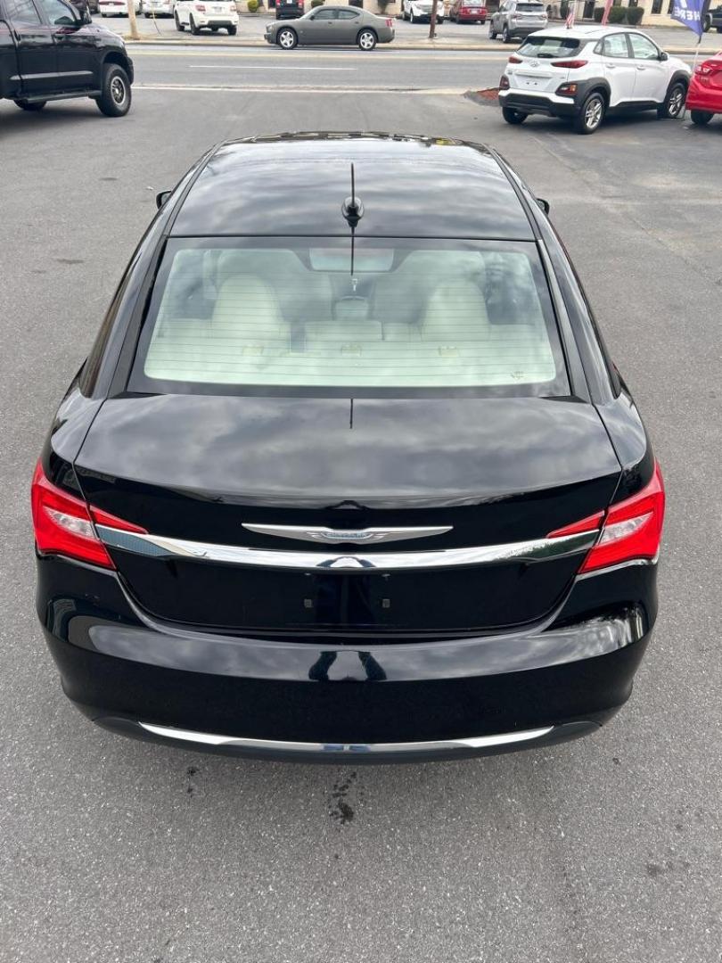 2012 BLACK CHRYSLER 200 LIMITED (1C3CCBCG6CN) with an 3.6L engine, Automatic transmission, located at 2514 Williamson Rd NE, Roanoke, VA, 24012, (540) 265-7770, 37.294636, -79.936249 - Photo#3