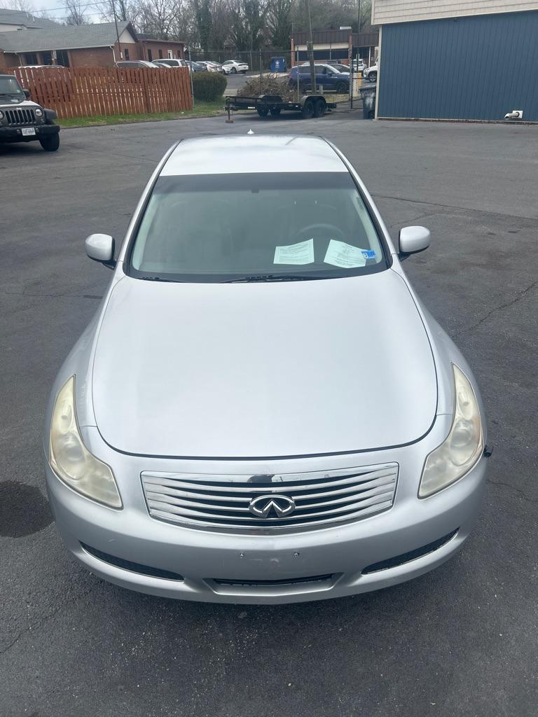 2008 SILVER INFINITI G35 (JNKBV61F48M) with an 3.5L engine, Automatic transmission, located at 2514 Williamson Rd NE, Roanoke, VA, 24012, (540) 265-7770, 37.294636, -79.936249 - NO CREDIT CHECK FINANCING WITH ONLY $2000 DOWN PAYMENT!!!! Check out our website www.needausedvehicle.com for our No Credit Check/ In House Financing options!! No Credit Check Available!!! In House Financing Available!!! All Clean Title Vehicles (no Salvaged or flooded vehicles ever on our lot)! - Photo#1