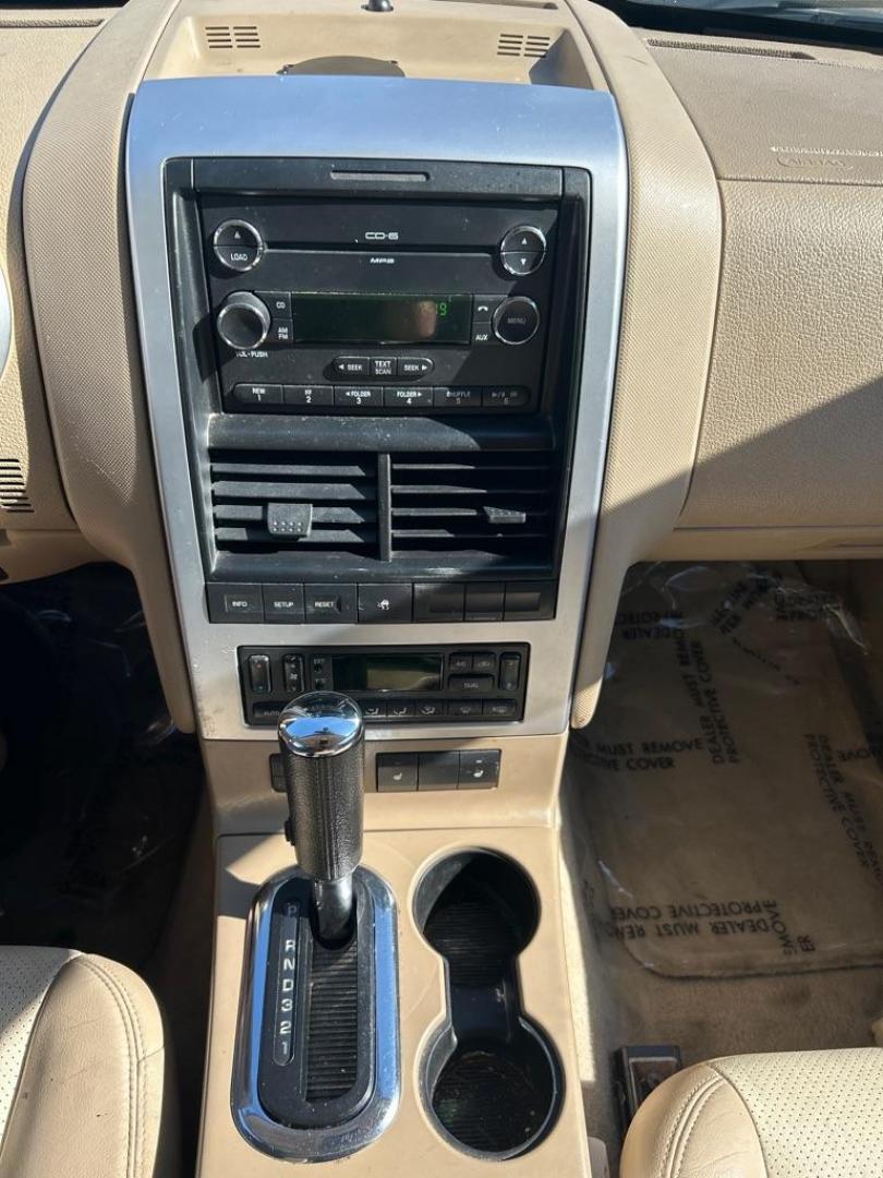 2008 SILVER MERCURY MOUNTAINEER LUXURY (4M2EU47E08U) with an 4.0L engine, Automatic transmission, located at 2514 Williamson Rd NE, Roanoke, VA, 24012, (540) 265-7770, 37.294636, -79.936249 - NO CREDIT CHECK FINANCING WITH ONLY $1800 DOWN PAYMENT!!!! Check out our website www.needausedvehicle.com for our No Credit Check/ In House Financing options!! No Credit Check Available!!! In House Financing Available!!! All Clean Title Vehicles (no Salvaged or flooded vehicles ever on our lot)! - Photo#10
