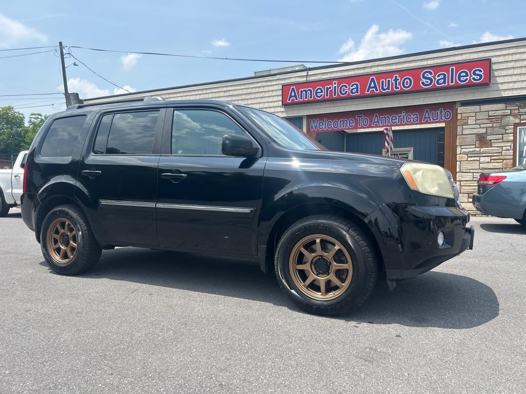 photo of 2011 HONDA PILOT 4DR