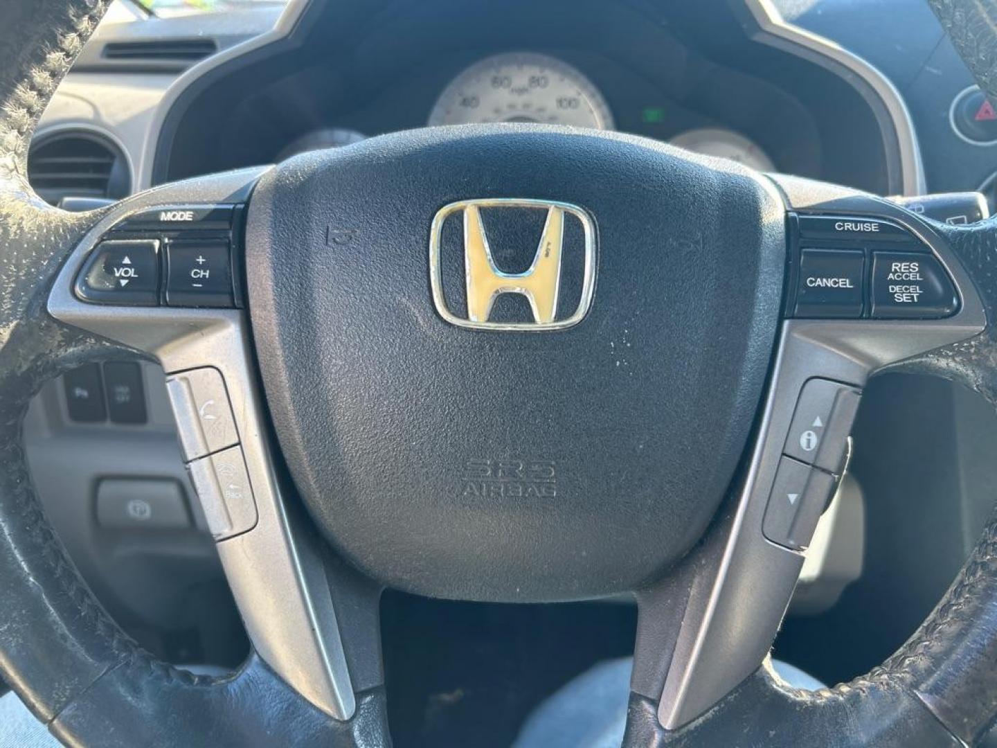 2011 BLACK HONDA PILOT TOURING (5FNYF4H98BB) with an 3.5L engine, Automatic transmission, located at 2514 Williamson Rd NE, Roanoke, VA, 24012, (540) 265-7770, 37.294636, -79.936249 - Photo#14