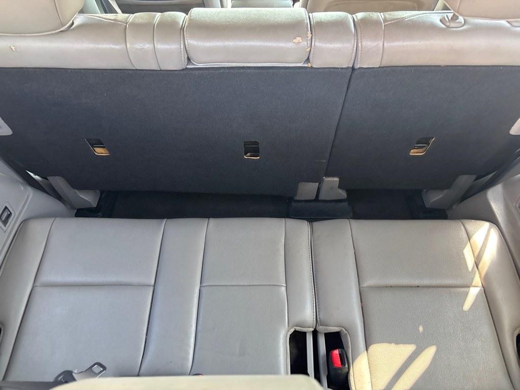 2011 BLACK HONDA PILOT TOURING (5FNYF4H98BB) with an 3.5L engine, Automatic transmission, located at 2514 Williamson Rd NE, Roanoke, VA, 24012, (540) 265-7770, 37.294636, -79.936249 - NO CREDIT CHECK FINANCING WITH ONLY $1800 DOWN PAYMENT!!!! Check out our website www.needausedvehicle.com for our No Credit Check/ In House Financing options!! No Credit Check Available!!! In House Financing Available!!! All Clean Title Vehicles (no Salvaged or flooded vehicles ever on our lot)!- Photo#3