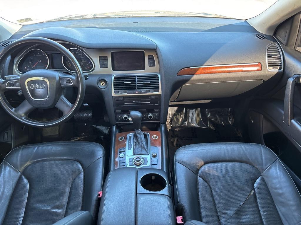 2011 GRAY AUDI Q7 PRESTIGE (WA1DGAFE8BD) with an 3.0L engine, Automatic transmission, located at 2514 Williamson Rd NE, Roanoke, VA, 24012, (540) 265-7770, 37.294636, -79.936249 - NO CREDIT CHECK FINANCING WITH ONLY $2300 DOWN PAYMENT!!!! Check out our website www.needausedvehicle.com for our No Credit Check/ In House Financing options!! No Credit Check Available!!! In House Financing Available!!! All Clean Title Vehicles (no Salvaged or flooded vehicles ever on our lot)!- Photo#7