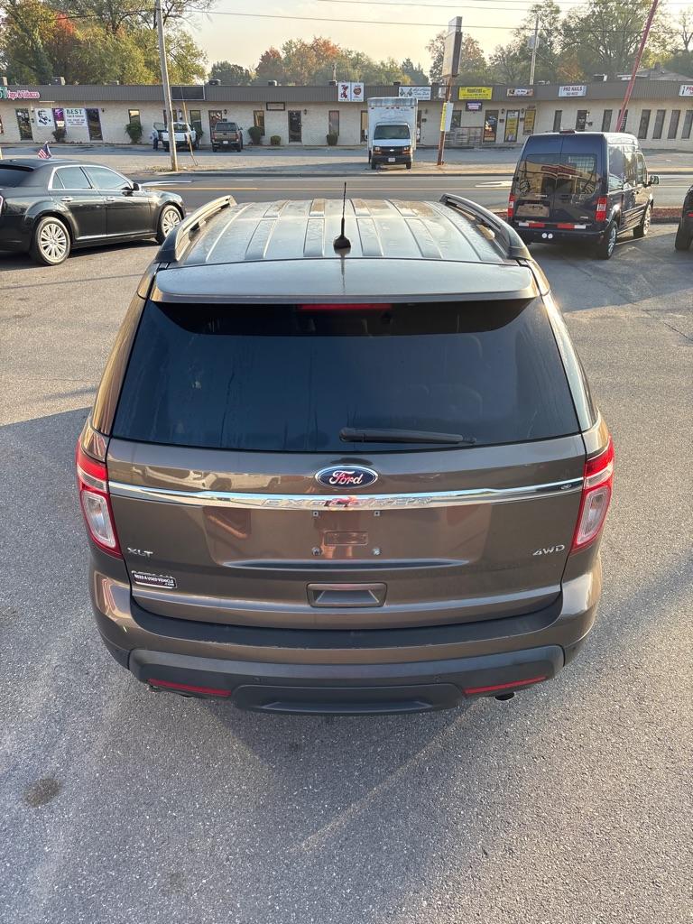 2015 BROWN FORD EXPLORER XLT (1FM5K8D81FG) with an 3.5L engine, Automatic transmission, located at 2514 Williamson Rd NE, Roanoke, VA, 24012, (540) 265-7770, 37.294636, -79.936249 - NO CREDIT CHECK FINANCING WITH ONLY $1800 DOWN PAYMENT!!!! Check out our website www.needausedvehicle.com for our No Credit Check/ In House Financing options!! No Credit Check Available!!! In House Financing Available!!! All Clean Title Vehicles (no Salvaged or flooded vehicles ever on our lot)!- Photo#3