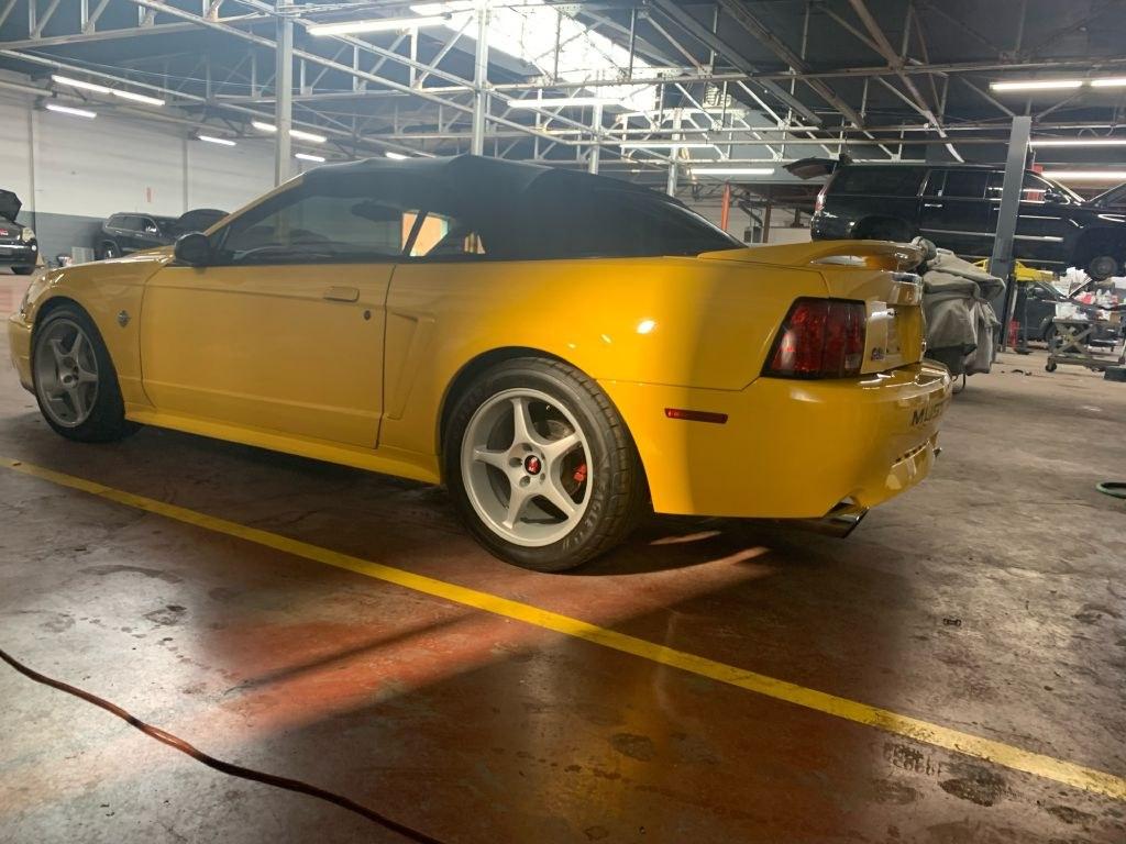 1999 YELLOW FORD MUSTANG GT (1FAFP45X2XF) with an 4.6L engine, 4-Speed Manual transmission, located at 2514 Williamson Rd NE, Roanoke, VA, 24012, (540) 265-7770, 37.294636, -79.936249 - **** CASH ONLY PRICE IS $17000 (NOT INCLUDING SALES TAX, TAGS, TITLING AND PROCESSING FEE) **** ************VEHICLE SHOWN BY APPOINTMENT ONLY********************** This beautiful, well maintained convertible show car is equipped with Kenny Bell Supercharged 4.6 L engine- Photo#4