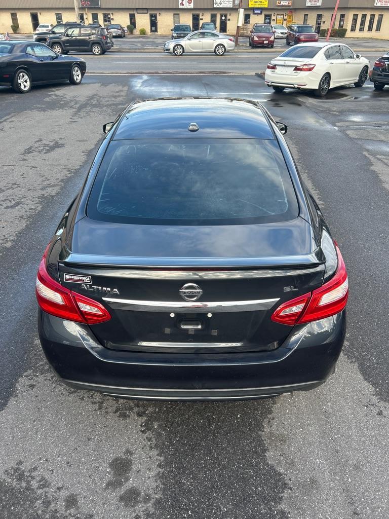 2016 BLUE NISSAN ALTIMA 2.5 (1N4AL3AP6GC) with an 2.5L engine, Continuously Variable transmission, located at 2514 Williamson Rd NE, Roanoke, VA, 24012, (540) 265-7770, 37.294636, -79.936249 - NO CREDIT CHECK FINANCING WITH ONLY $2700 DOWN PAYMENT!!!! Check out our website www.needausedvehicle.com for our No Credit Check/ In House Financing options!! No Credit Check Available!!! In House Financing Available!!! All Clean Title Vehicles (no Salvaged or flooded vehicles ever on our lot)! - Photo#3