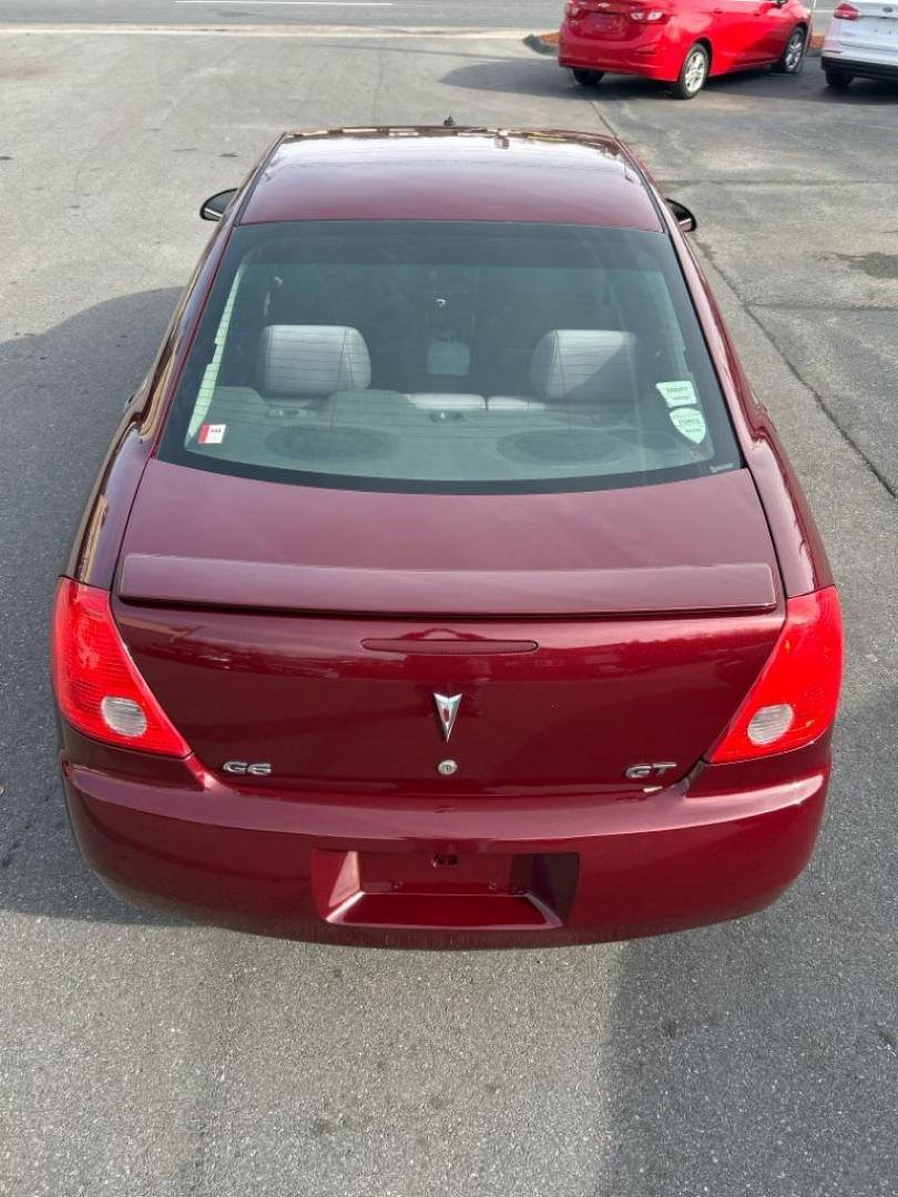 2009 MAROON PONTIAC G6 GT (1G2ZH57N494) with an 3.5L engine, Automatic transmission, located at 2514 Williamson Rd NE, Roanoke, VA, 24012, (540) 265-7770, 37.294636, -79.936249 - Photo#10