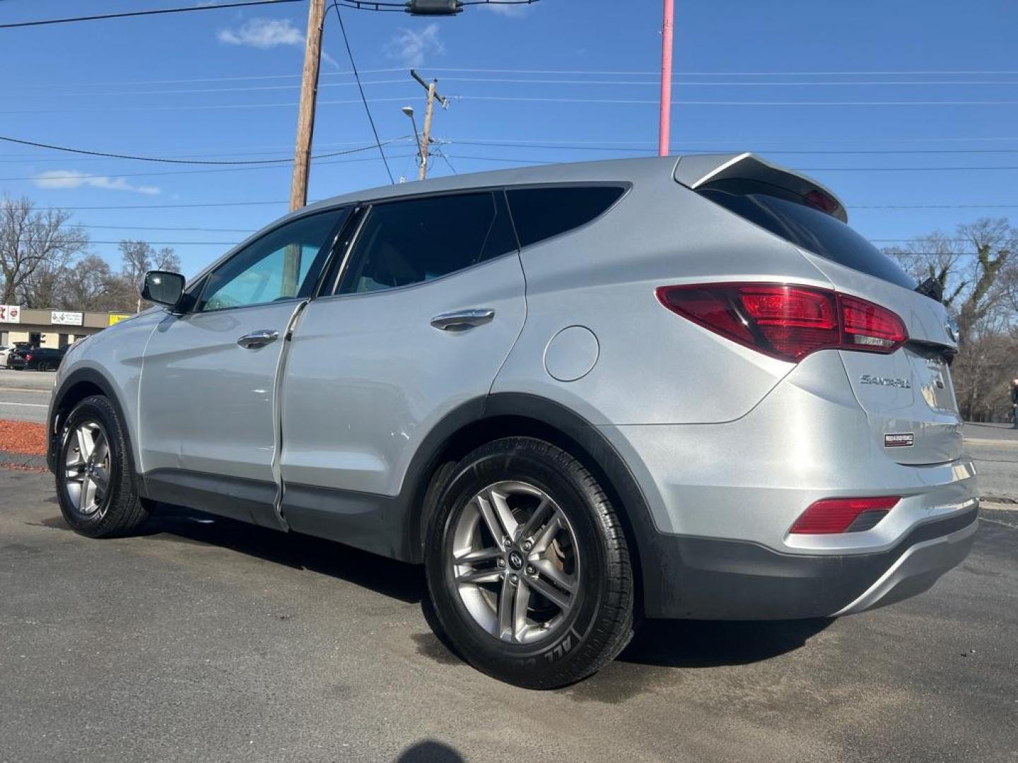 2017 SILVER HYUNDAI SANTA FE SPORT (5XYZT3LB4HG) with an 2.4L engine, Automatic transmission, located at 2514 Williamson Rd NE, Roanoke, VA, 24012, (540) 265-7770, 37.294636, -79.936249 - NO CREDIT CHECK FINANCING WITH ONLY $2800 DOWN PAYMENT!!!! Check out our website www.needausedvehicle.com for our No Credit Check/ In House Financing options!! No Credit Check Available!!! In House Financing Available!!! All Clean Title Vehicles (no Salvaged or flooded vehicles ever on our lot)! - Photo#2