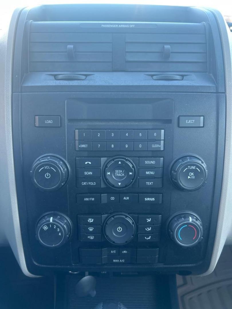 2012 WHITE FORD ESCAPE XLS (1FMCU0C74CK) with an 2.5L engine, Automatic transmission, located at 2514 Williamson Rd NE, Roanoke, VA, 24012, (540) 265-7770, 37.294636, -79.936249 - NO CREDIT CHECK FINANCING WITH ONLY $1700 DOWN PAYMENT!!!! Check out our website www.needausedvehicle.com for our No Credit Check/ In House Financing options!! No Credit Check Available!!! In House Financing Available!!! All Clean Title Vehicles (no Salvaged or flooded vehicles ever on our lot)! - Photo#12