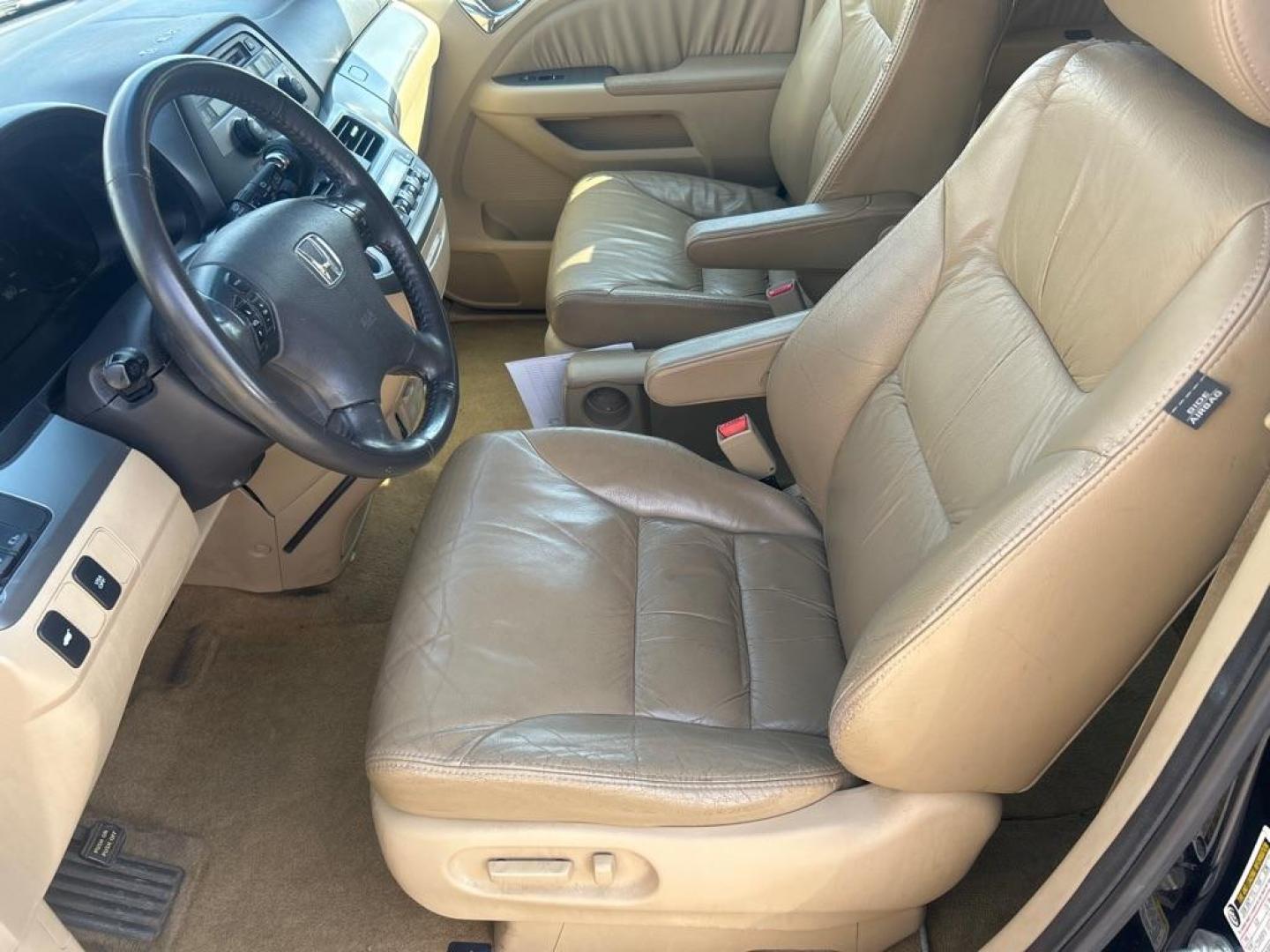 2009 BLACK HONDA ODYSSEY EXL (5FNRL38689B) with an 3.5L engine, Automatic transmission, located at 2514 Williamson Rd NE, Roanoke, VA, 24012, (540) 265-7770, 37.294636, -79.936249 - NO CREDIT CHECK FINANCING WITH ONLY $1800 DOWN PAYMENT!!!! Check out our website www.needausedvehicle.com for our No Credit Check/ In House Financing options!! No Credit Check Available!!! In House Financing Available!!! All Clean Title Vehicles (no Salvaged or flooded vehicles ever on our lot)! - Photo#8