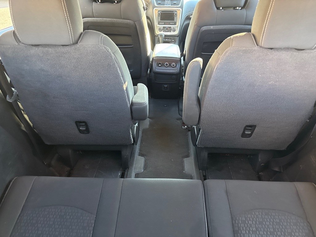 2014 RED GMC ACADIA SLE (1GKKVPKD8EJ) with an 3.6L engine, Automatic transmission, located at 2514 Williamson Rd NE, Roanoke, VA, 24012, (540) 265-7770, 37.294636, -79.936249 - NO CREDIT CHECK FINANCING WITH ONLY $2000 DOWN PAYMENT!!!! Check out our website www.needausedvehicle.com for our No Credit Check/ In House Financing options!! No Credit Check Available!!! In House Financing Available!!! All Clean Title Vehicles (no Salvaged or flooded vehicles ever on our lot)!- Photo#3