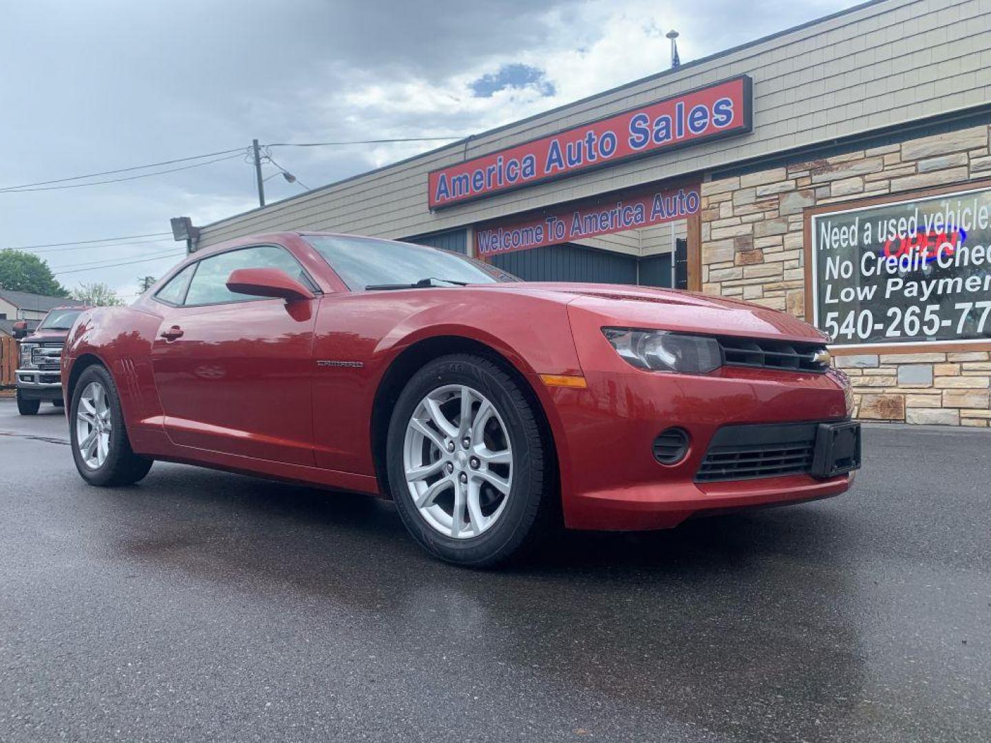 2014 RED CHEVROLET CAMARO LS (2G1FE1E39E9) with an 3.6L engine, 6-Speed Manual transmission, located at 2514 Williamson Rd NE, Roanoke, VA, 24012, (540) 265-7770, 37.294636, -79.936249 - Photo#0