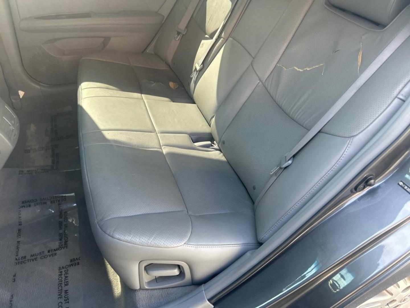 2009 GRAY TOYOTA AVALON XL (4T1BK36B99U) with an 3.5L engine, Automatic transmission, located at 2514 Williamson Rd NE, Roanoke, VA, 24012, (540) 265-7770, 37.294636, -79.936249 - NO CREDIT CHECK FINANCING WITH ONLY $1700.00 DOWN PAYMENT!!!! Check out our website www.needausedvehicle.com for our No Credit Check/ In House Financing options!! No Credit Check Available!!! In House Financing Available!!! All Clean Title Vehicles (no Salvaged or flooded vehicles ever on our lo - Photo#4